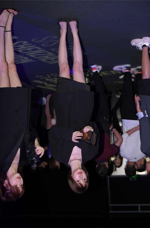 魅力黑色长西装