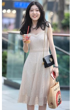 连衣裙美女(44P)