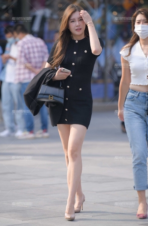 长腿美女