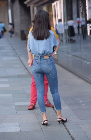 这种美女你喜欢吗？，慕容笙大师作品。