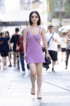 230701-4=63 紫色连衣短裙韵味少妇 10P