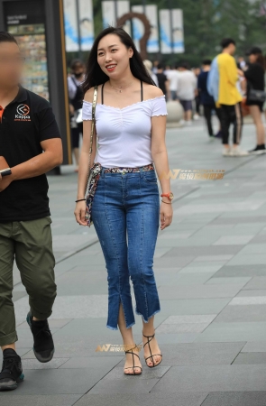 紧牛熟女韵味