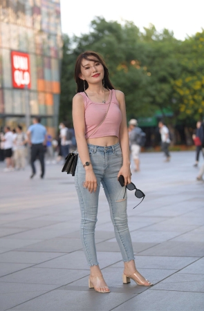 清纯动人粉色系