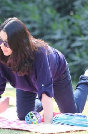 No1168 围巾知性少妇裸足特写