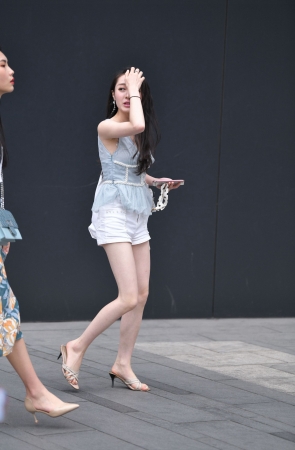 穿凉拖的女人最性感