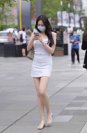 2079-13+44/美腿小姐姐 5P