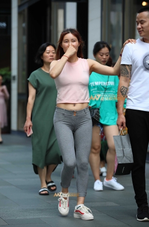 蜜桃裤总是这么的性感
