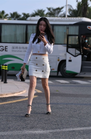 白色小香风套装裙