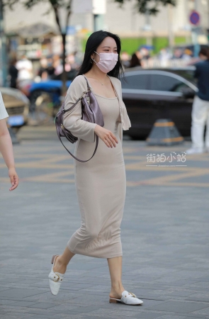 街拍长裙少F