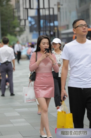 皮裙美女3A802[324M]