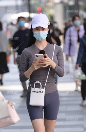 瑜伽裤美女