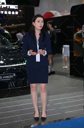 昊珀制服黑丝主播