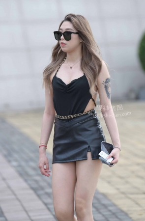 美背一开火力全开--230628-1-53 2P