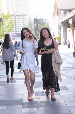 粉色高跟大长腿