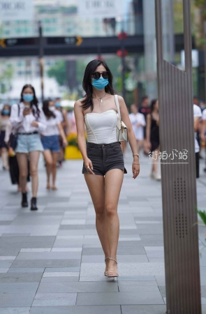 这大长腿真给力~