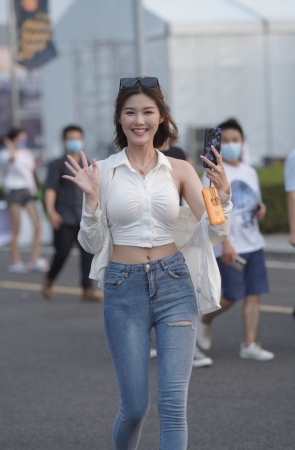 开朗甜美时尚 [108P-1.17GB]