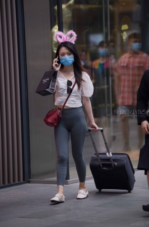 可爱女孩