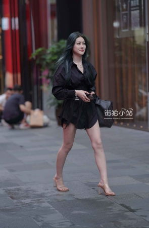 苗条高挑长腿