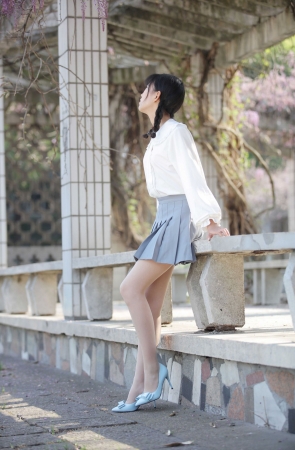 清纯呆萌的学妹小橙子