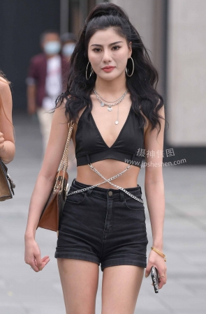 22613-18+60性感的女子 14P