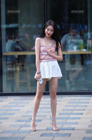 蝴蝶高跟，美腿美女~