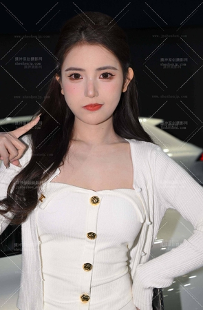 251126-18-122√紧致白热裤-鹿鹿鹿