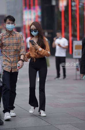 长腿小姐姐