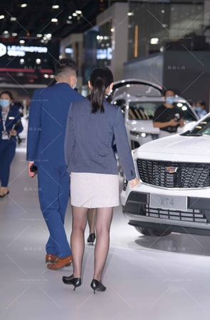 黑丝汽车销售顾问