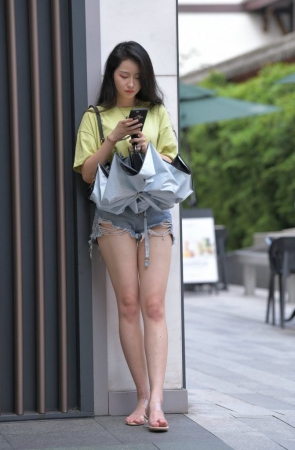 甜美青春小姐姐 [85P-0.98GB]