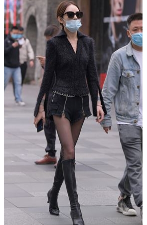 长腿黑丝高靴美女(79P)