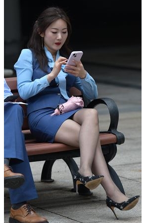 黑丝包屯裙美女(72P)