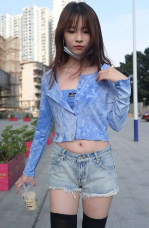 F186去超市买东西1179G