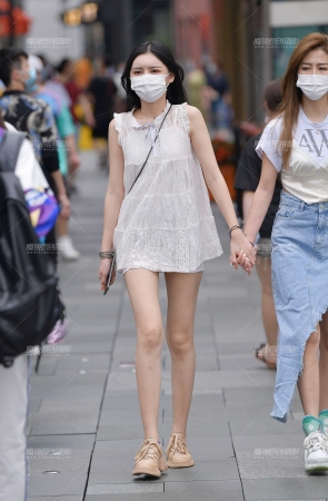 包臀裙美腿小姐姐