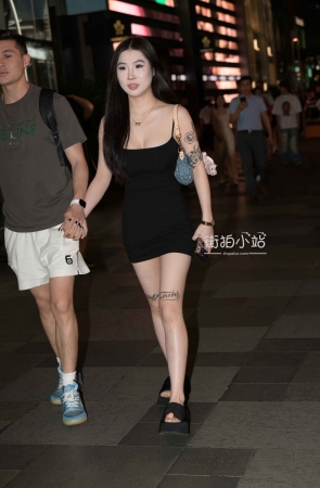 如果你有这样的女友，你几点回家~