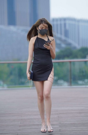 牛男街拍 黑色裙性感美女 [635P10V-20.2GB]