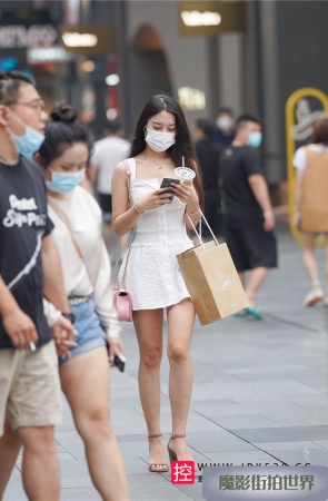 白裙美眉3A3312[287M]