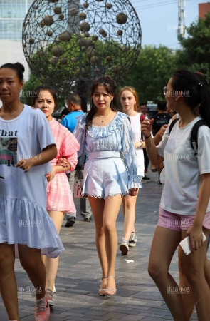 丝袜小姐姐