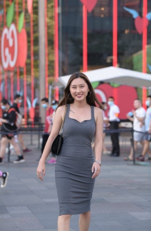 灰色吊带裙 [63P-1.32GB]