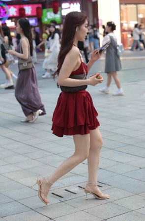 漂亮红裙shaofu