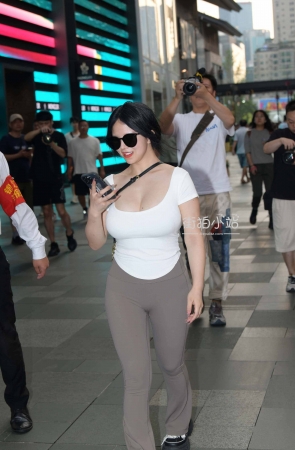 我爱大熊美女~