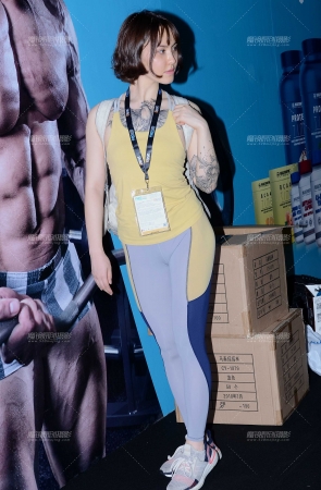 纹身美女