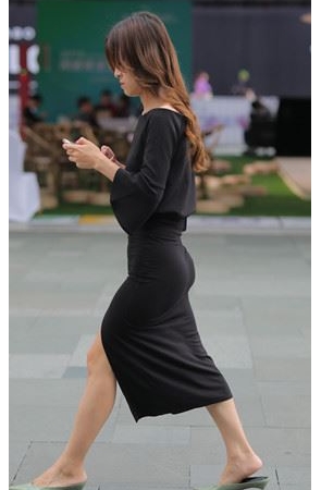 黑色包臀裙妹子【套图+视频】