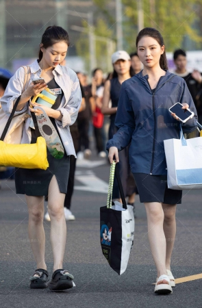 LB674-87P成都车展-长城三美礼仪小仙女裸腿双拼 10P