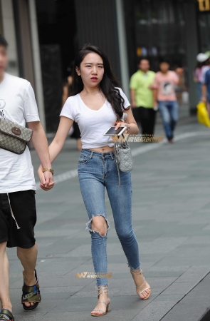 饱满紧牛女友