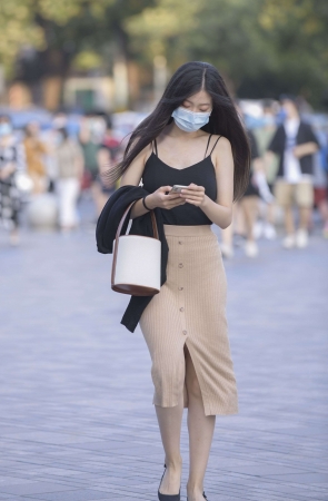 J130针织裙 朦胧美