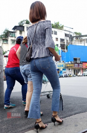 肉搏篇——喇叭蓝牛高跟