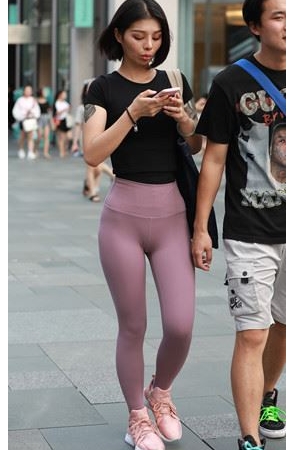 街拍纹身短发紧身裤MM(107P)