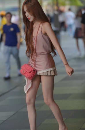 百褶裙清秀粉色系 [124P1V-1.42GB]