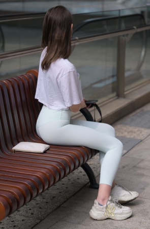 一始街拍作品  日益加深的思念 [815P1V-28.9GB] 