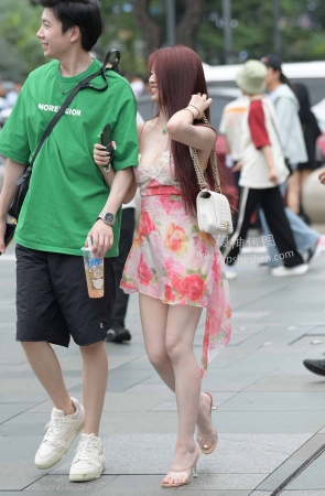 23619-3=95/贼性感迷人的女盆友～ 9P